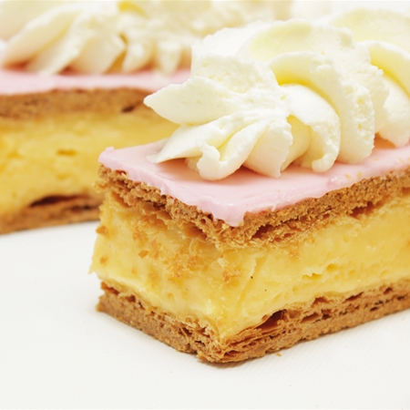 Tompouce pudding/Streep Slagroom&nbsp;4 halen 3 betalen